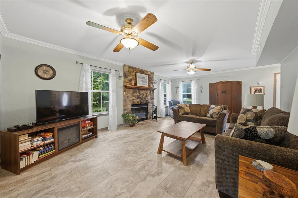 2746 Hopson Drive Property Photo 2