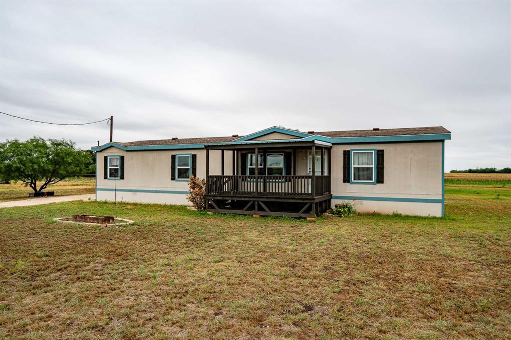 3923 Cr 322 Property Photo 1