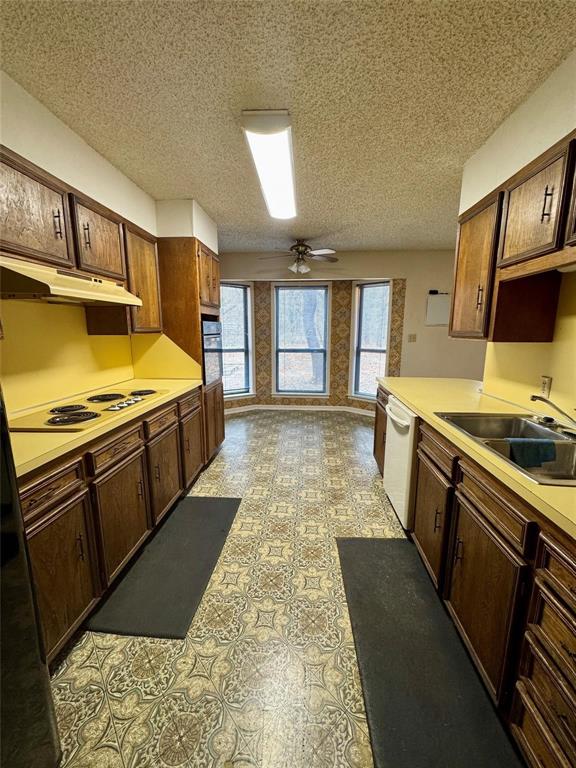 1304 W Wise Street Property Photo 10