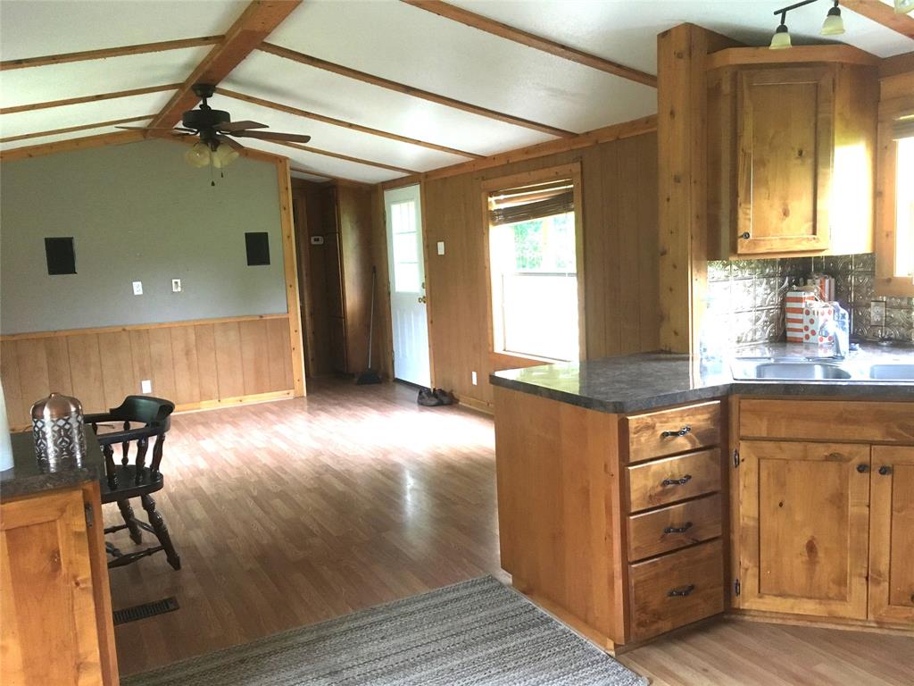 1140 Cr 1712 Property Photo 14