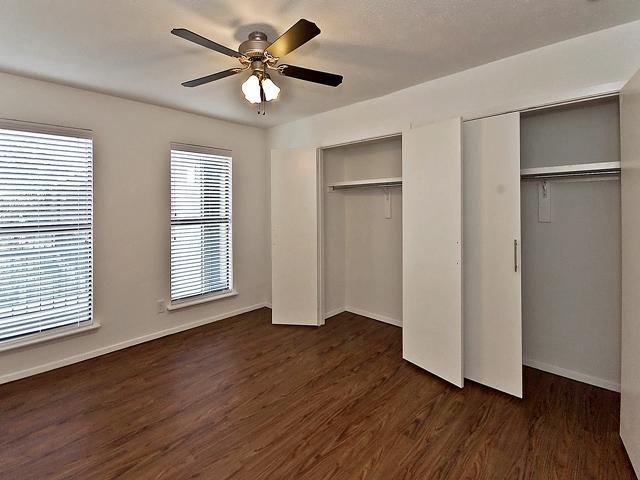 5909 Birchbrook Drive 133 Property Photo 5