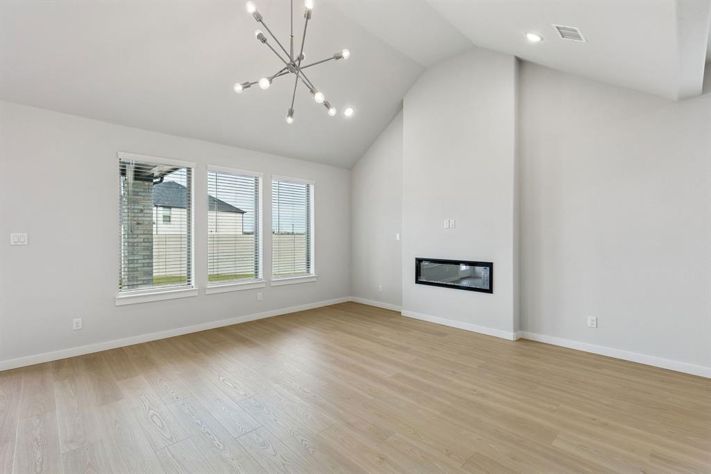 2107 Rowan Drive Property Photo 16