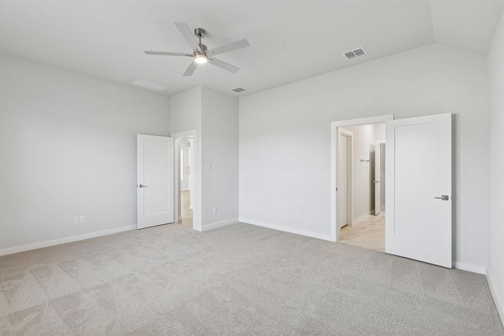 2107 Rowan Drive Property Photo 23