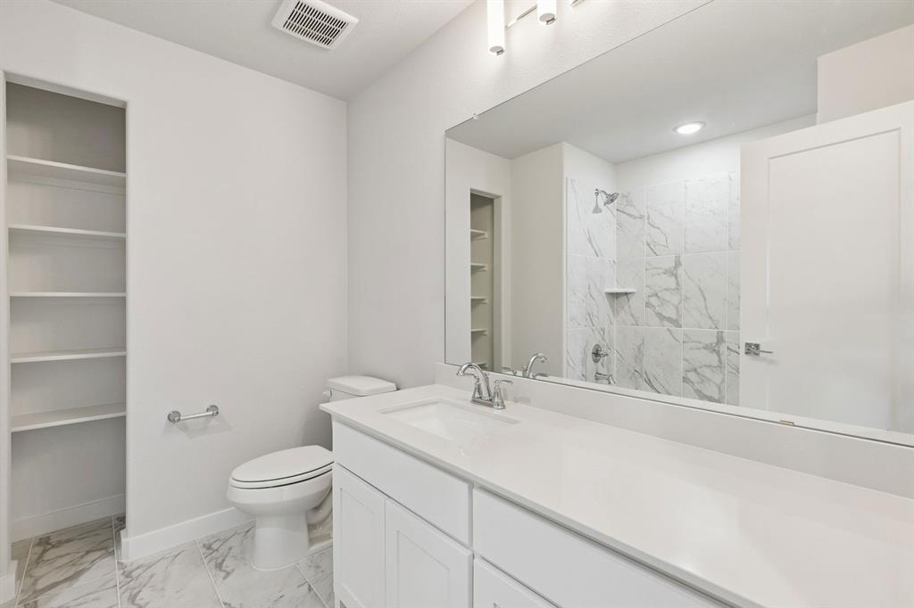 2107 Rowan Drive Property Photo 30