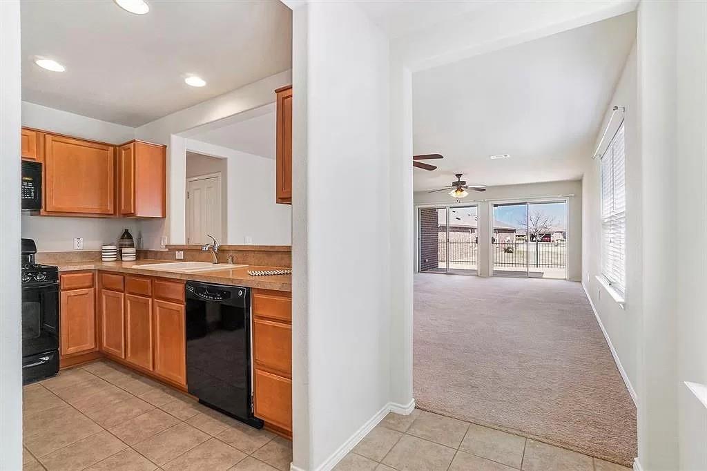 7850 Birmingham Forest Drive Property Photo 9