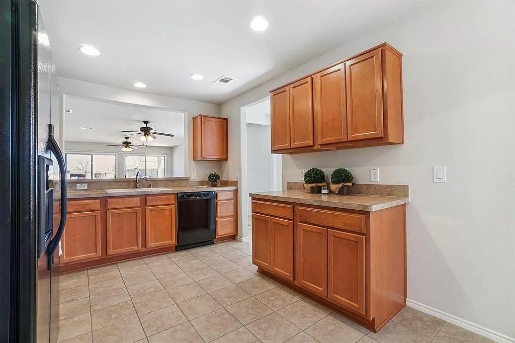 7850 Birmingham Forest Drive Property Photo 10