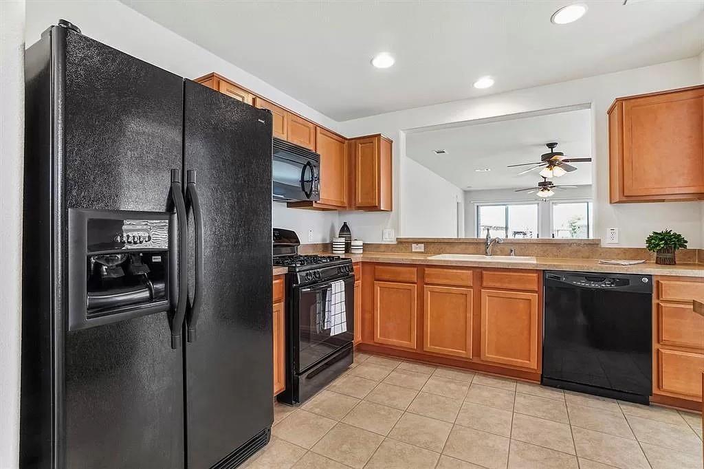 7850 Birmingham Forest Drive Property Photo 11