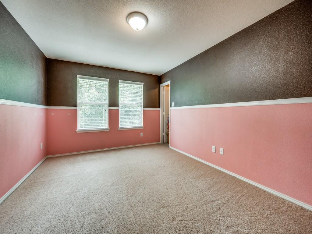 8924 Holliday Lane Property Photo 16