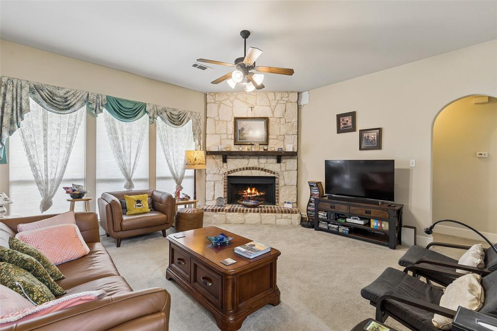 2807 Wildwood Lane Property Photo 7