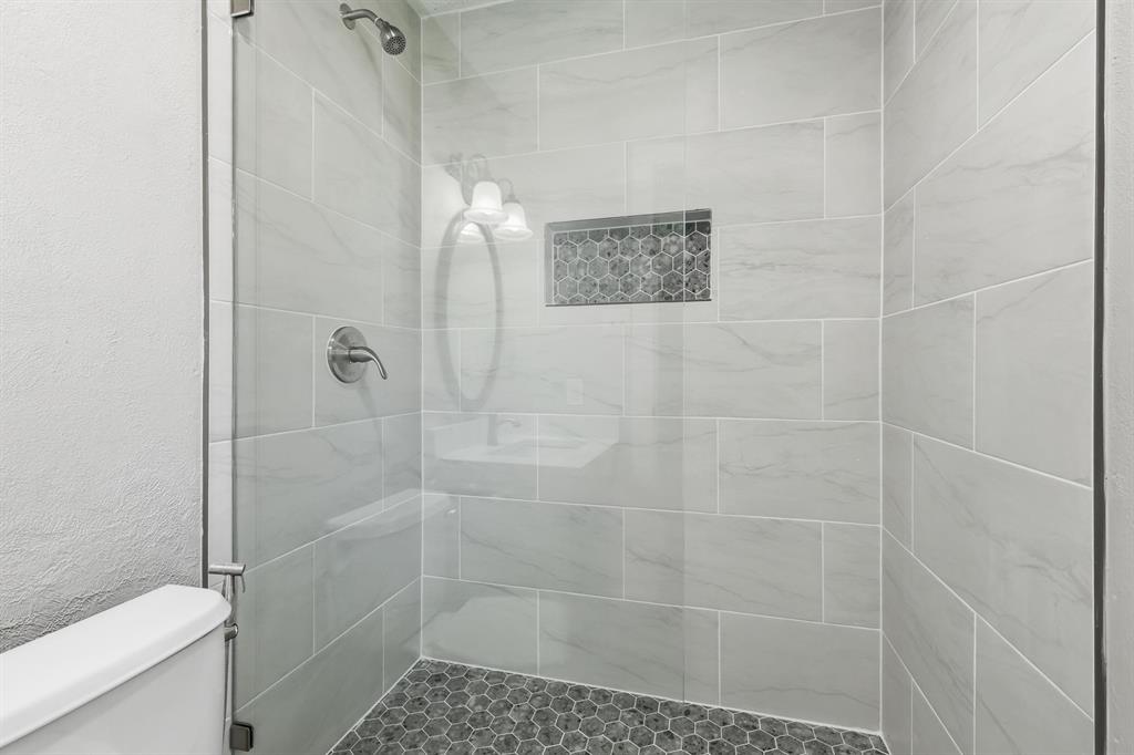 1909 Schumac Lane Property Photo 25