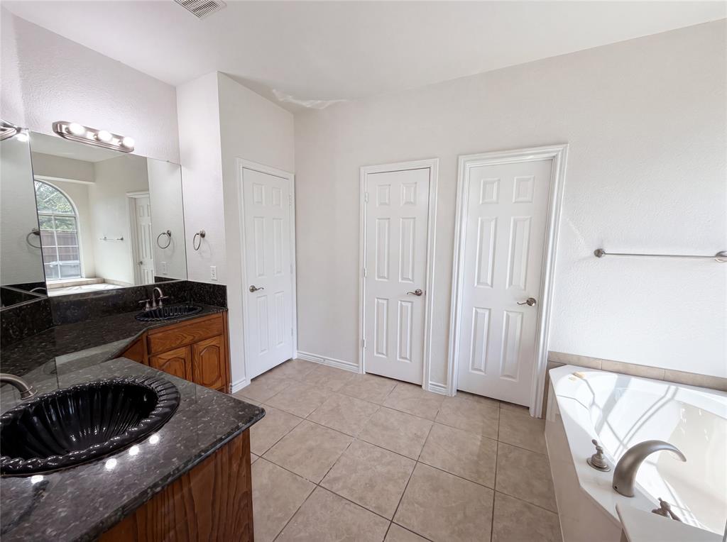 1126 Glencoe Drive Property Photo 17