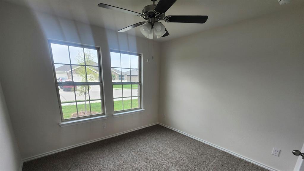 410 White Willow Drive Property Photo 10