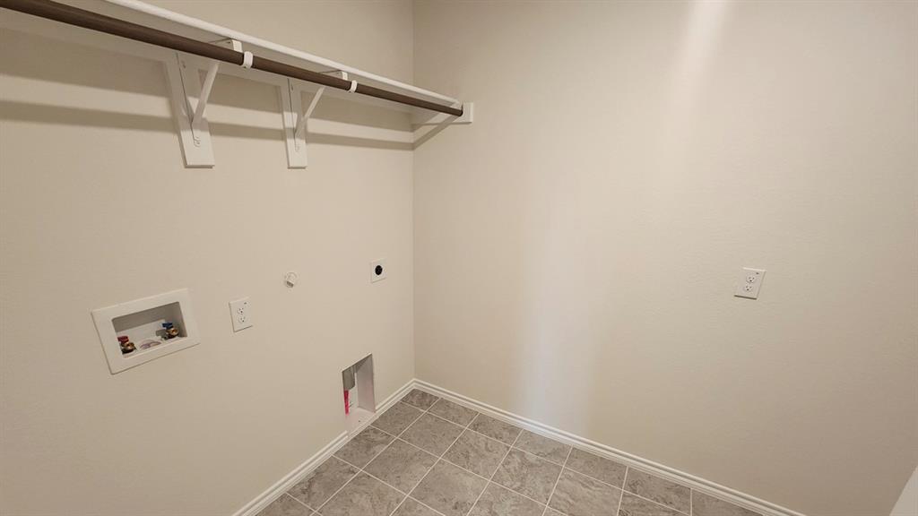 410 White Willow Drive Property Photo 12