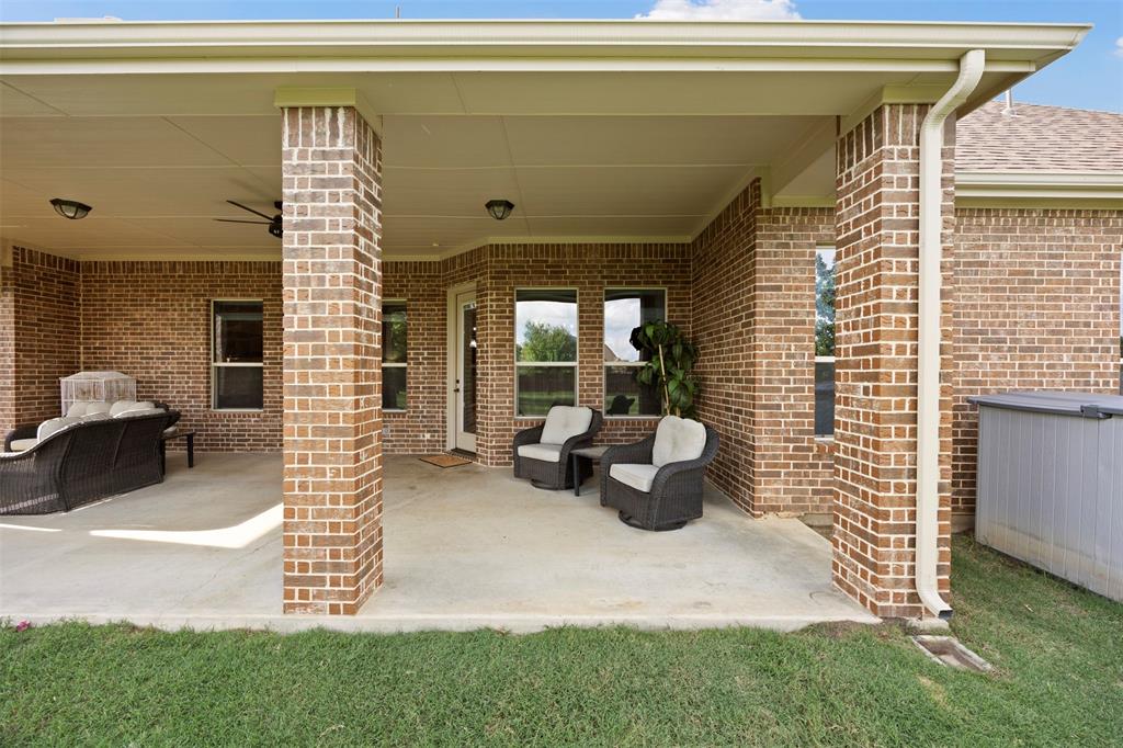 8230 Glenwick Drive Property Photo 26