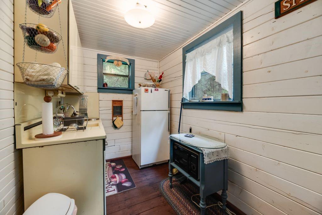 9875 Old Bridge Road Property Photo 34