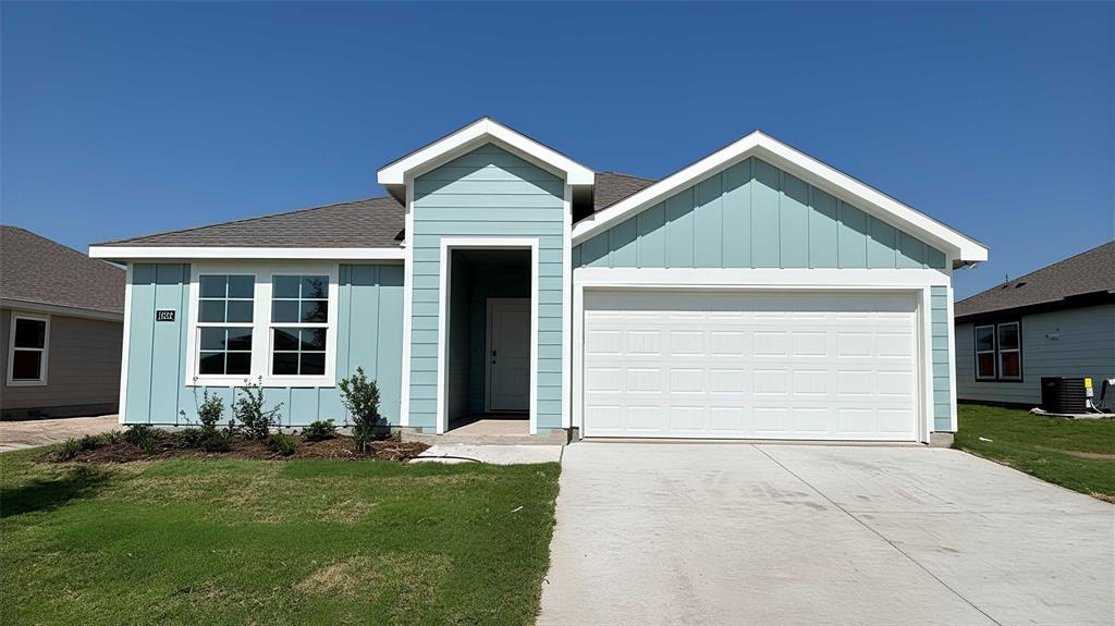 1202 Breezy Oak Drive Property Photo 1