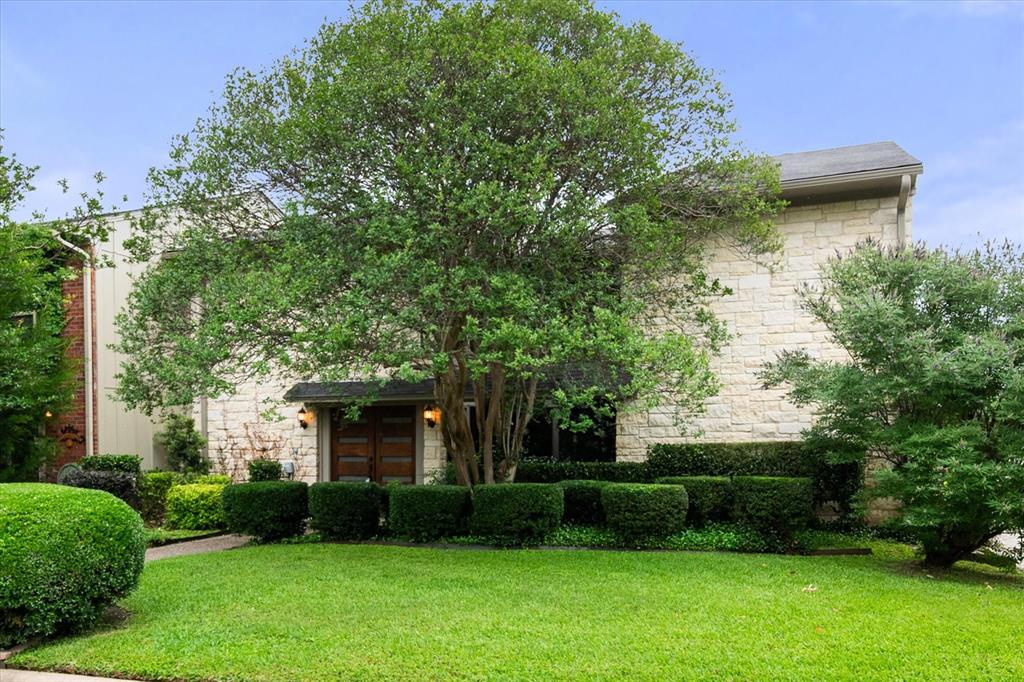 1235 Lexington Square Property Photo 39