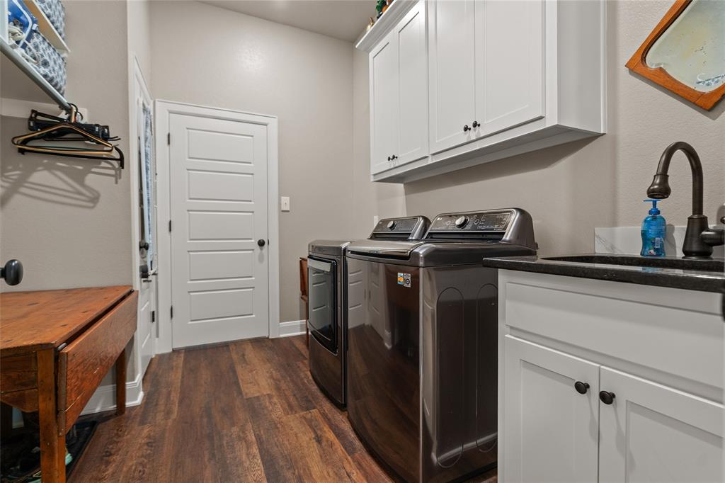 22571 Lake Jackson Drive Property Photo 34