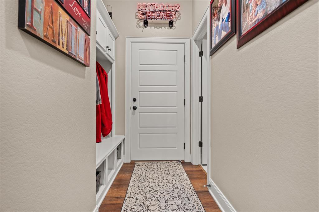 22571 Lake Jackson Drive Property Photo 35