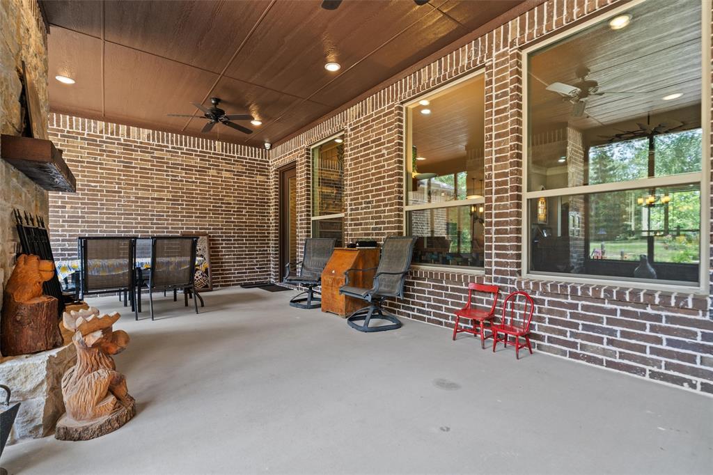 22571 Lake Jackson Drive Property Photo 37