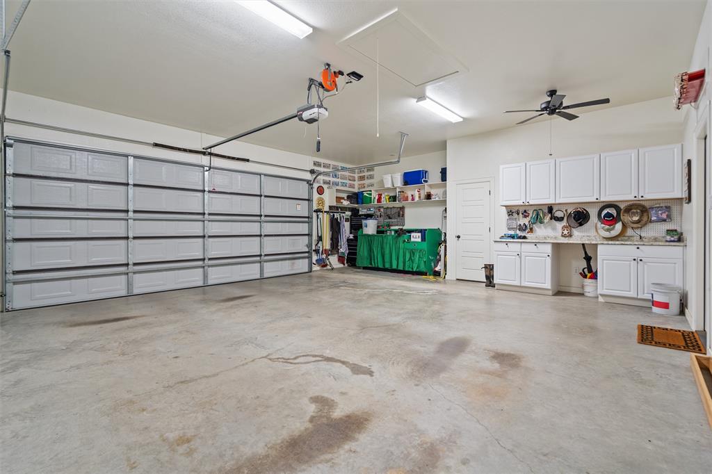 22571 Lake Jackson Drive Property Photo 39