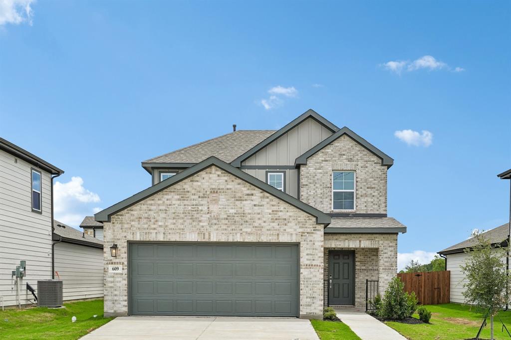 609 Teardrop Court Property Photo 1