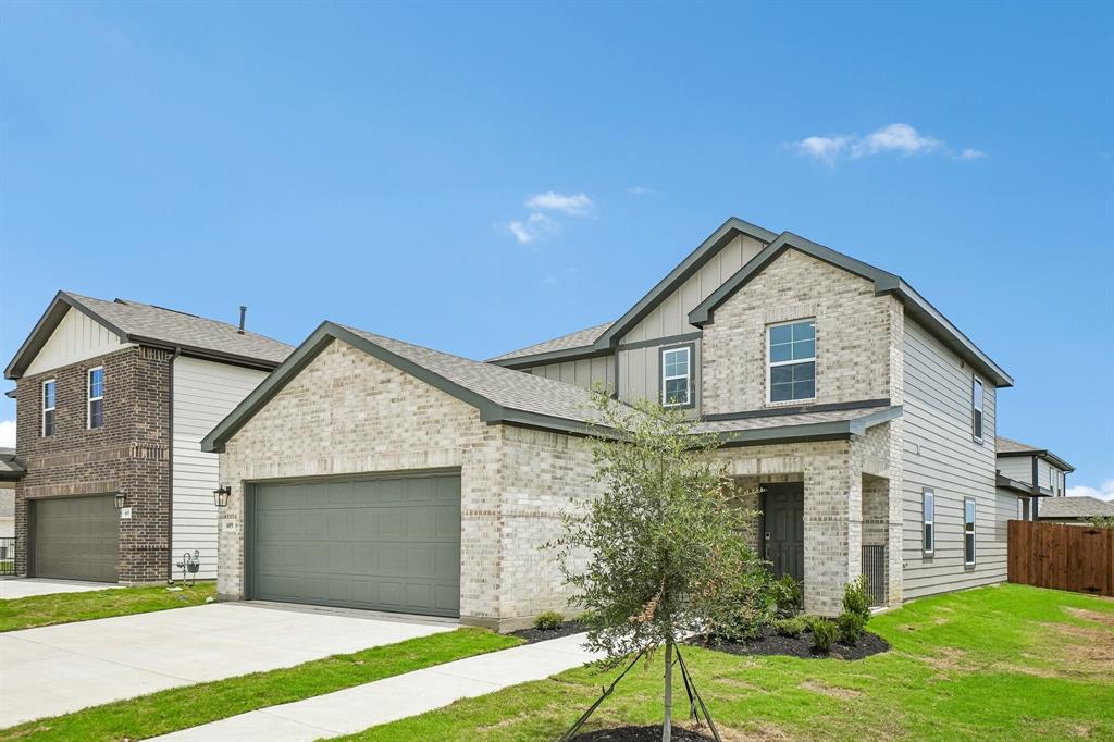 609 Teardrop Court Property Photo 2