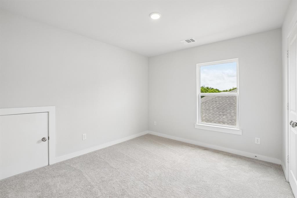 609 Teardrop Court Property Photo 31