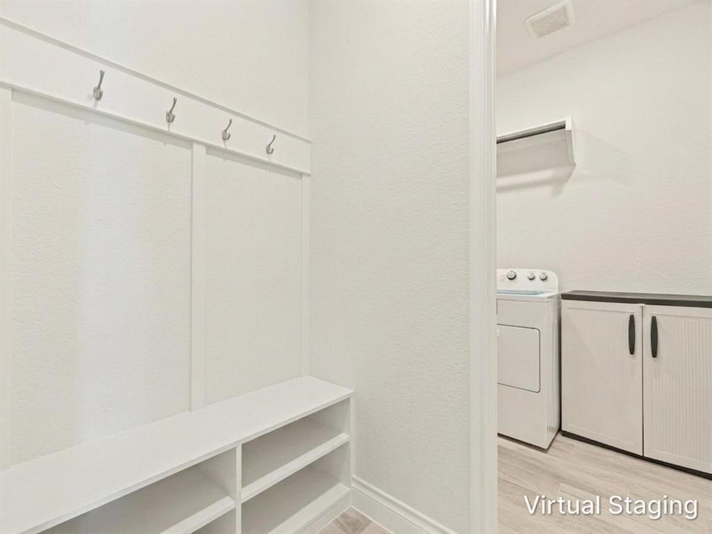 2491 Meadowbrook Boulevard Property Photo 20