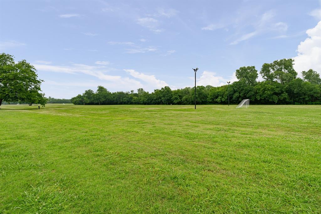 2107 Rivercrest Circle Property Photo 33