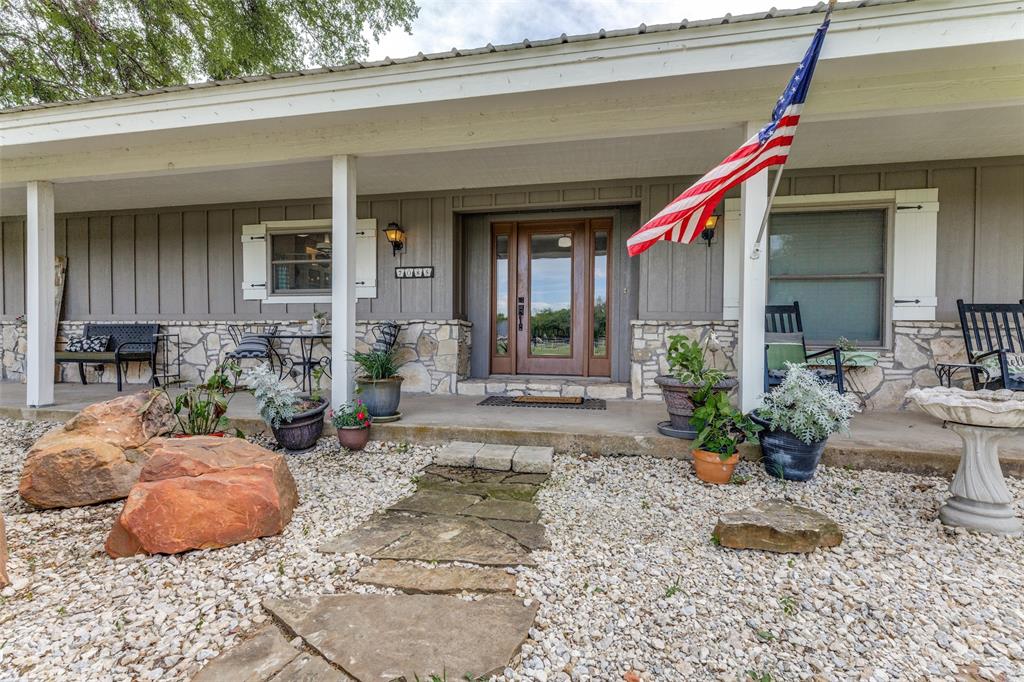 7085 Red Bud Lane Property Photo 4
