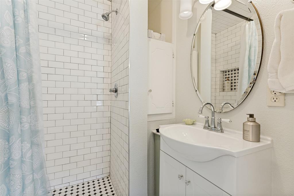 7085 Red Bud Lane Property Photo 36