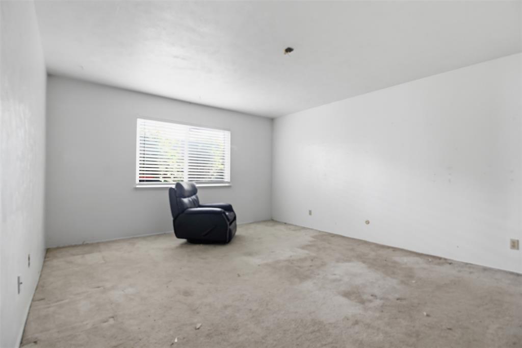 2604 Woodside Drive Property Photo 22