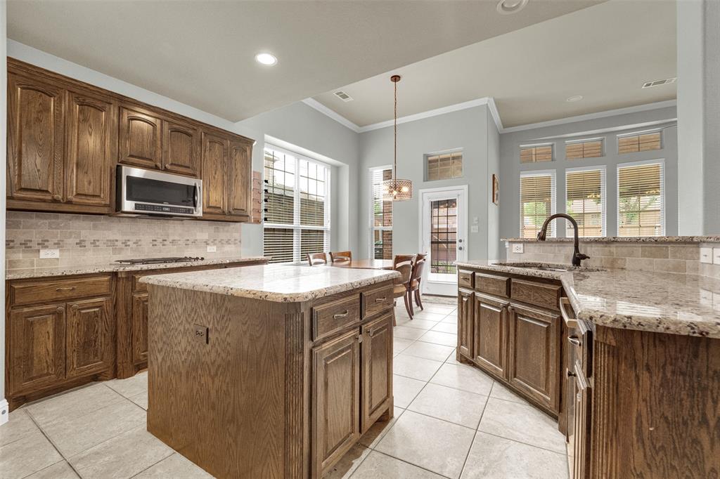 1720 Mapleleaf Drive Property Photo 11