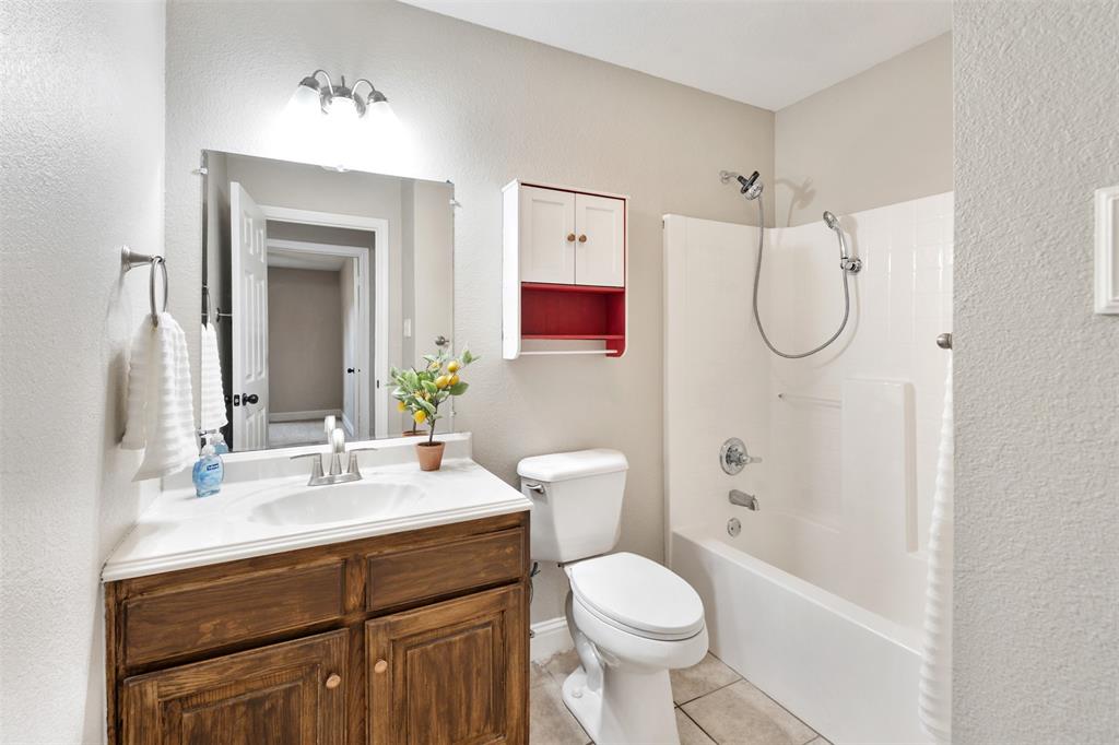 125 Meadow Heath Drive Property Photo 19