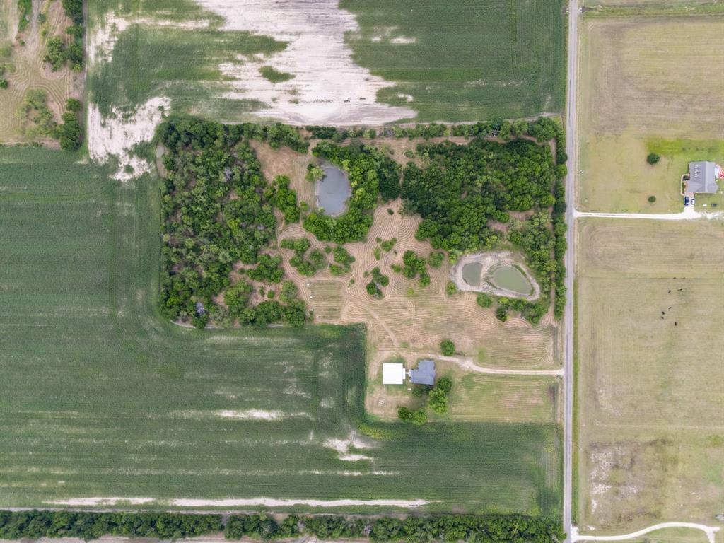 300 Grellhesl Property Photo 28