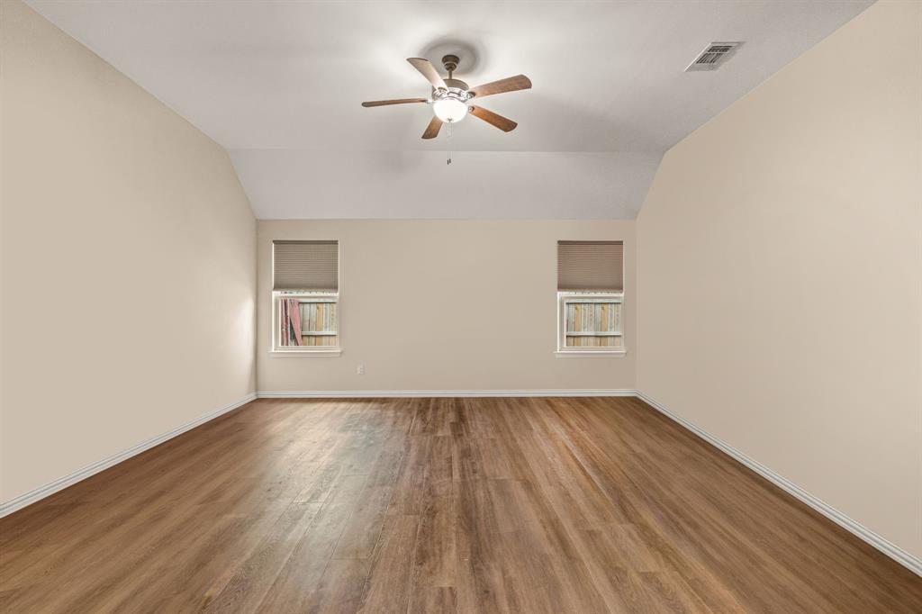606 Hillside Circle Property Photo 23