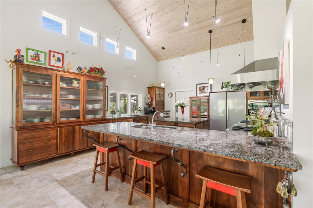 13547 Shepard Hill Road Property Photo 8