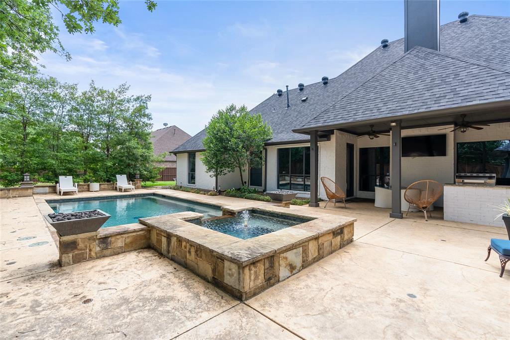 110 Red Oak Drive Property Photo 28