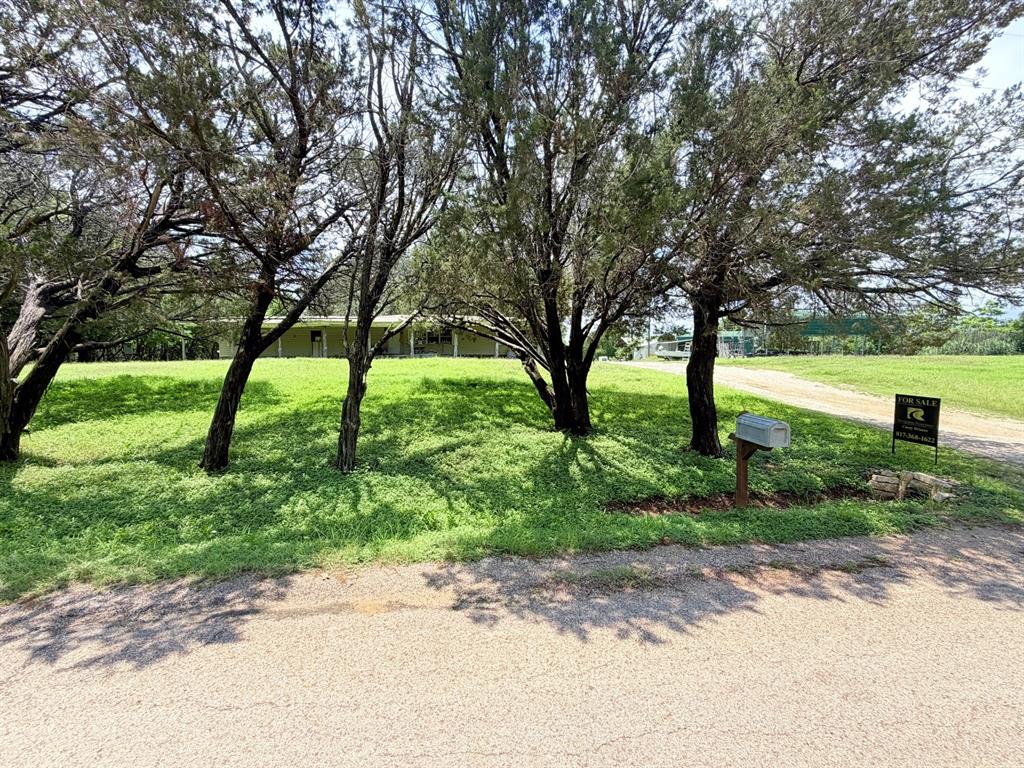 646 County Road 1304 Property Photo 5