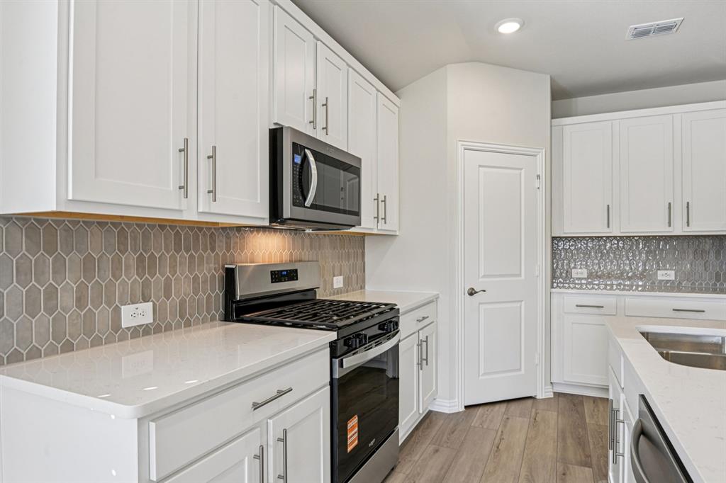 3057 Texoma Boulevard Property Photo 7