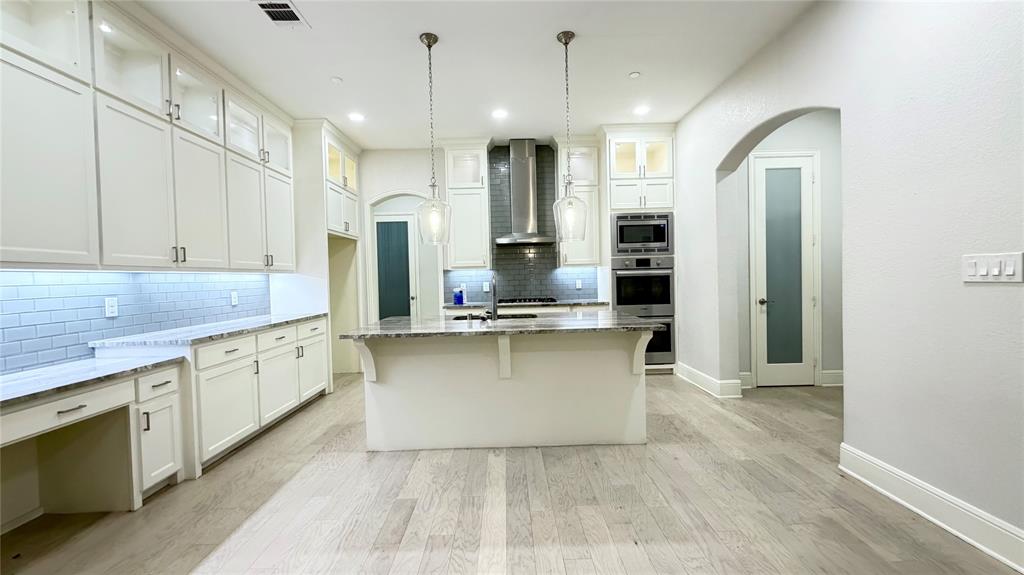 7525 Renaissance Boulevard Property Photo 11