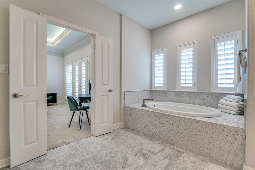 7525 Renaissance Boulevard Property Photo 17