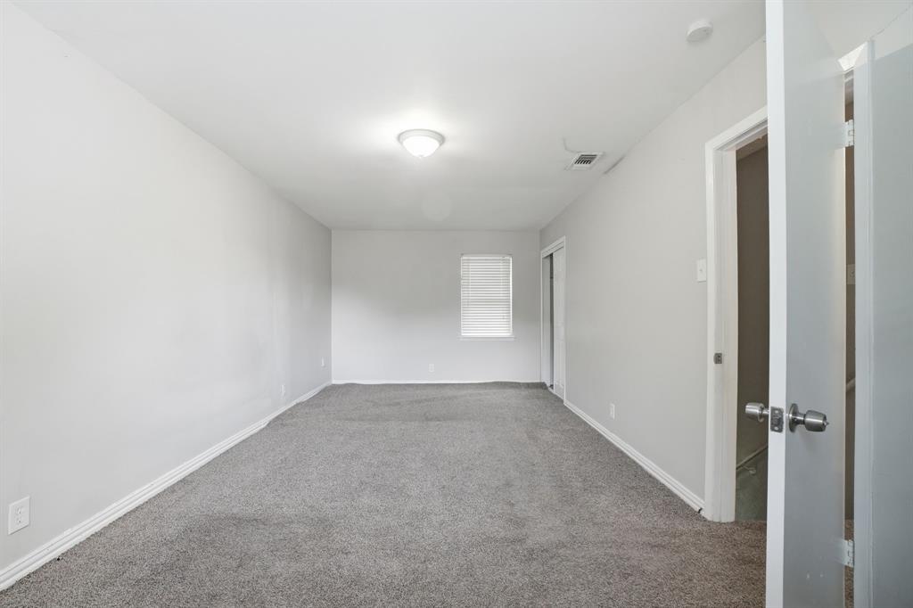 2430 Mark Drive Property Photo 19