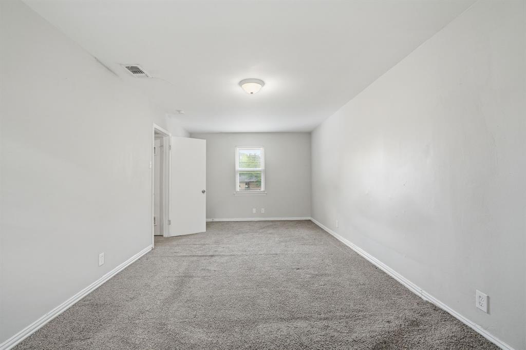 2430 Mark Drive Property Photo 20