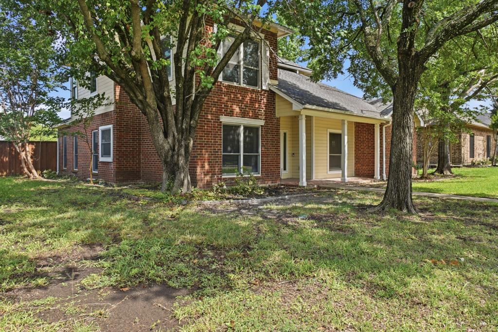 512 Buttercup Trail Property Photo 3