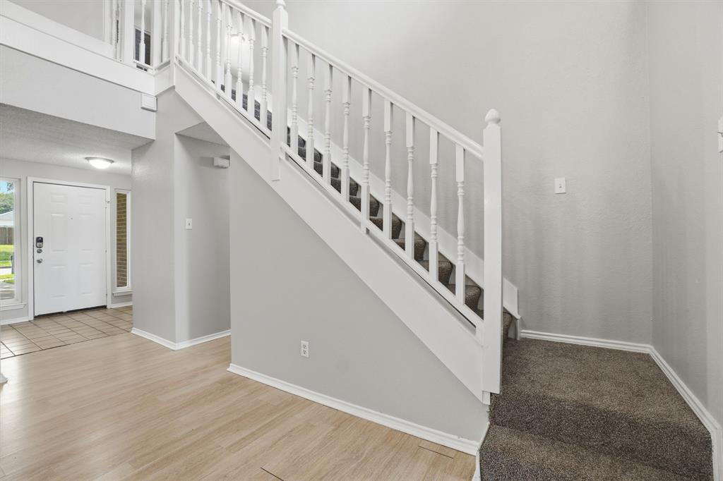 512 Buttercup Trail Property Photo 10