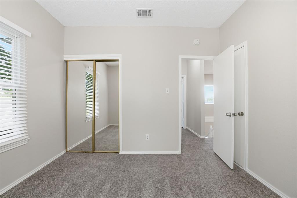 512 Buttercup Trail Property Photo 29