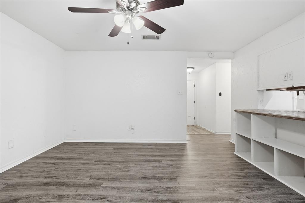 5717 Cedar Ridge Drive Property Photo 11