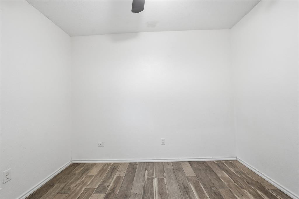 5717 Cedar Ridge Drive Property Photo 18